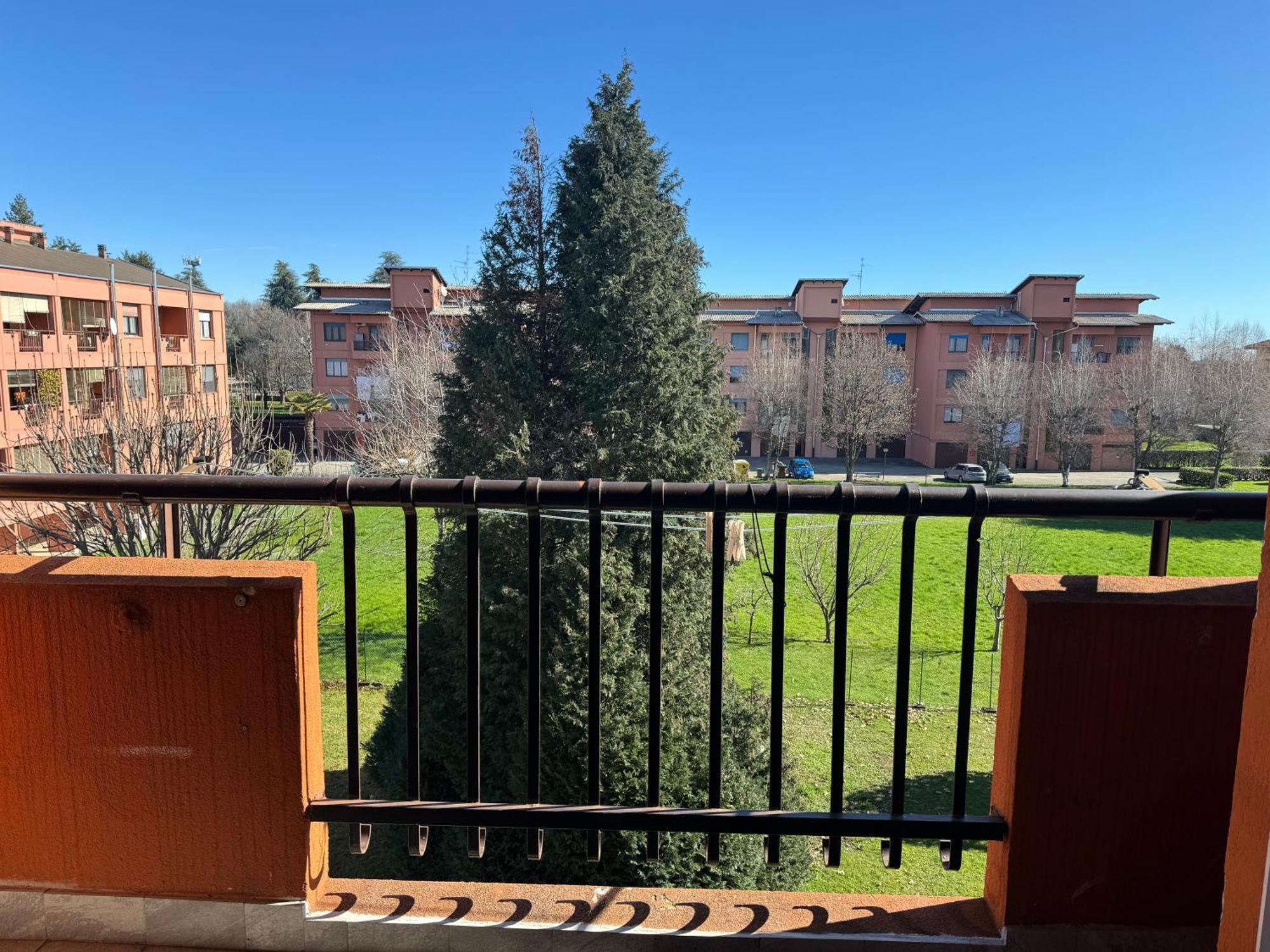 Gius' Apartment Elegante Vicino Ospedale Biella Gaglianico Exterior foto